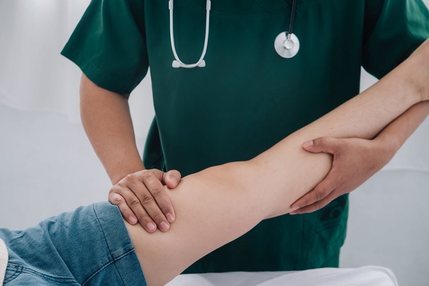 rio-orthopedic-sports-medicine-Tendonitis-Treatment-What-Is-The-Best-Way-To-Treat-Chronic-Pain-Non-Surgically